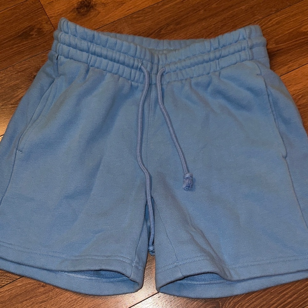 TNA Cozy Fleece Boyfriend. 5”. 2XS